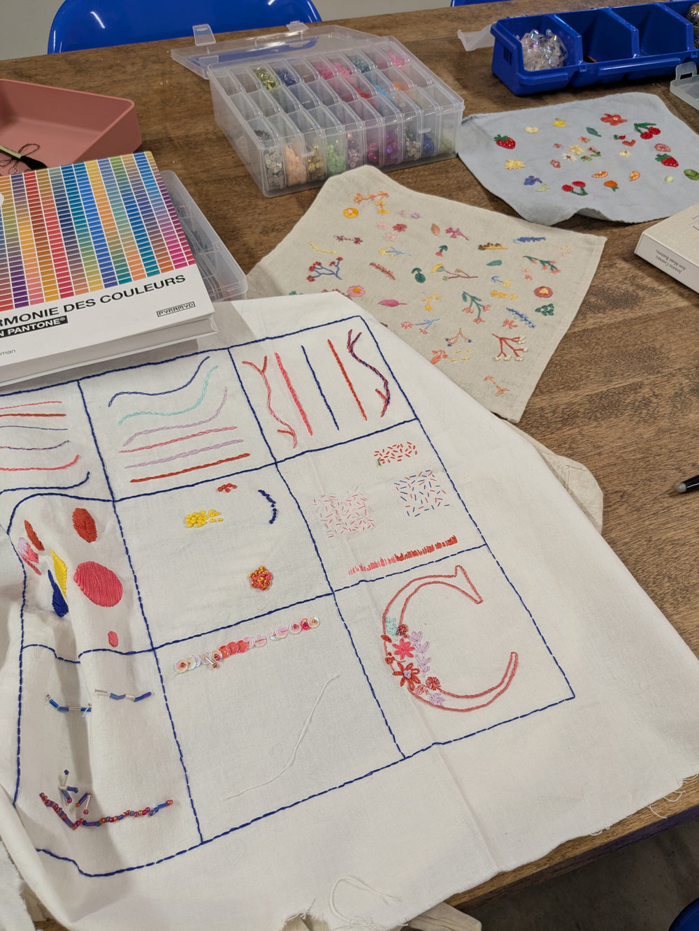 CERCLE DE BRODERIE : projet libre